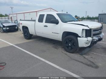  Salvage Chevrolet Silverado 1500