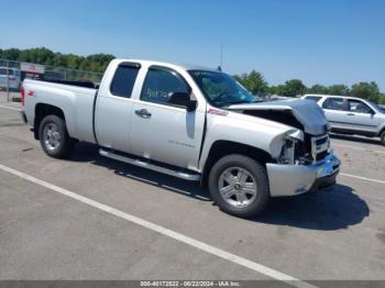  Salvage Chevrolet Silverado 1500