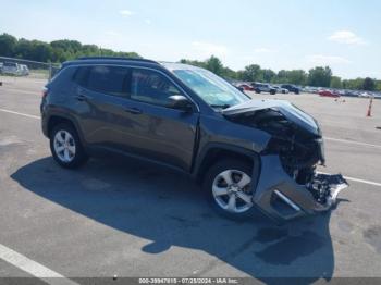  Salvage Jeep Compass