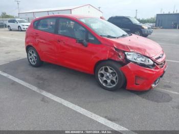  Salvage Ford Fiesta