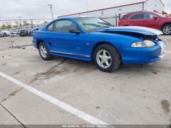  Salvage Ford Mustang