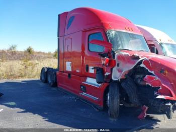  Salvage Freightliner New Cascadia 126