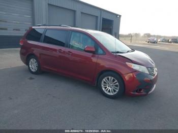  Salvage Toyota Sienna