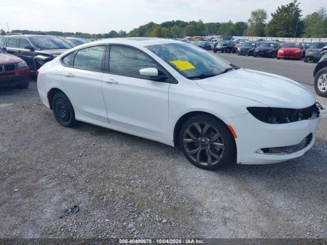  Salvage Chrysler 200