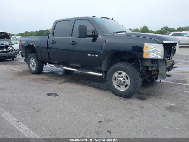  Salvage Chevrolet Silverado 2500