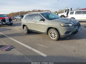  Salvage Jeep Cherokee