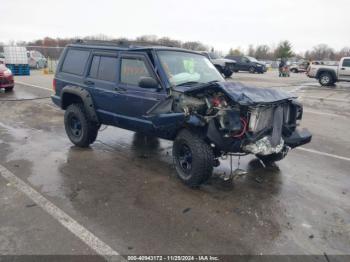  Salvage Jeep Cherokee