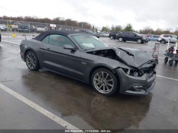  Salvage Ford Mustang