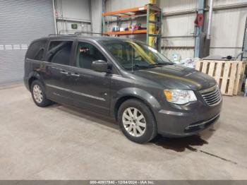  Salvage Chrysler Town & Country