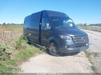  Salvage Winnebago Sprinter 3500xd