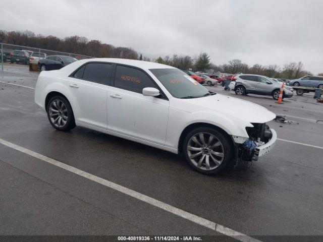  Salvage Chrysler 300