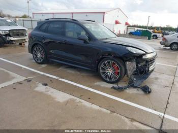  Salvage Porsche Cayenne