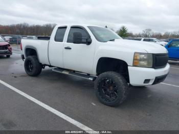  Salvage Chevrolet Silverado 1500