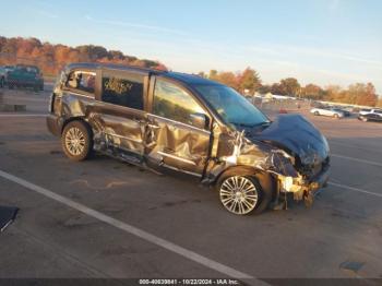  Salvage Chrysler Town & Country