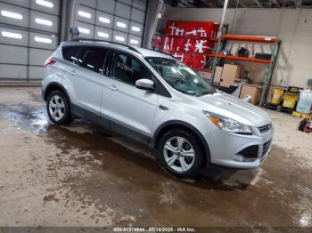  Salvage Ford Escape