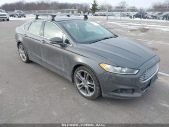  Salvage Ford Fusion