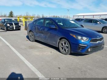  Salvage Kia Forte