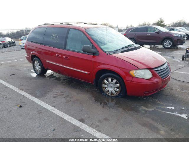  Salvage Chrysler Town & Country