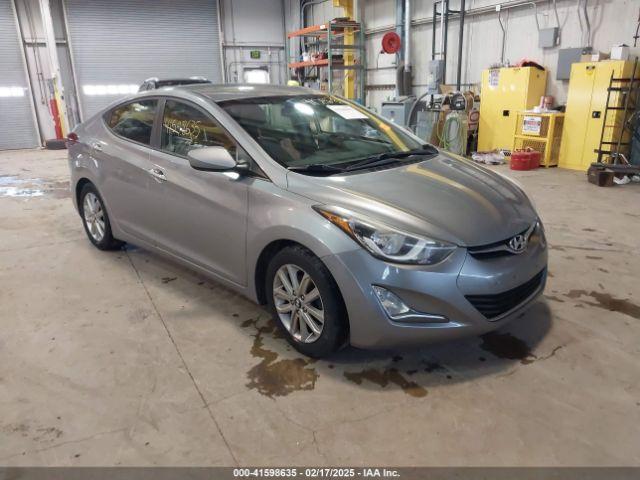  Salvage Hyundai ELANTRA