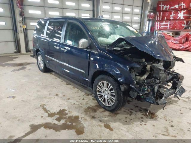  Salvage Chrysler Town & Country