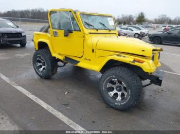  Salvage Jeep Wrangler