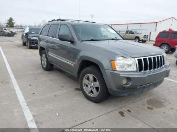  Salvage Jeep Grand Cherokee