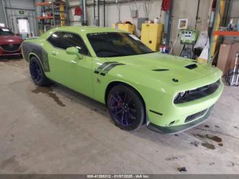  Salvage Dodge Challenger