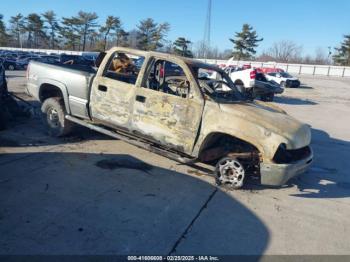  Salvage Chevrolet Silverado 2500