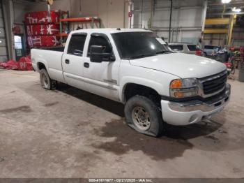  Salvage GMC Sierra 2500