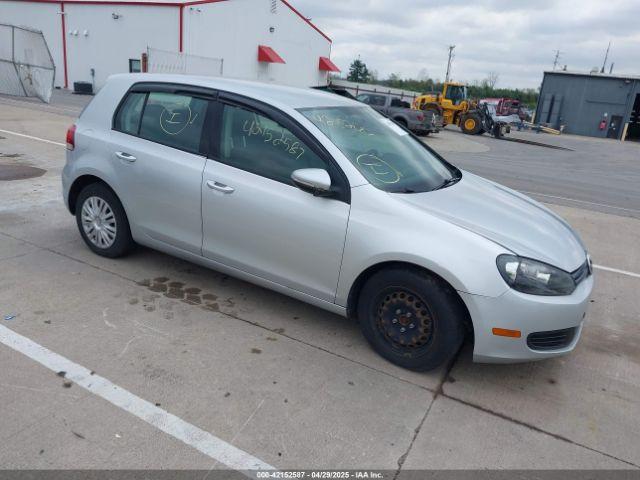  Salvage Volkswagen Golf