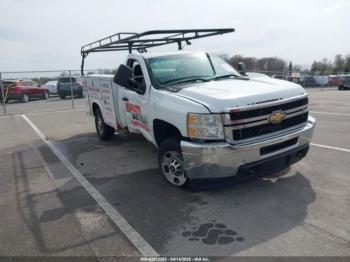  Salvage Chevrolet Silverado 2500