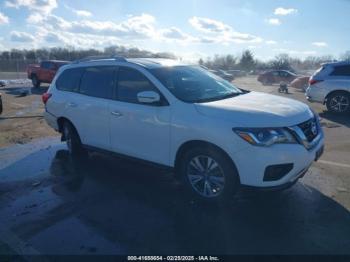  Salvage Nissan Pathfinder
