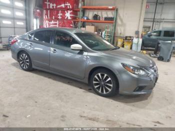  Salvage Nissan Altima