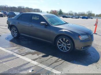  Salvage Chrysler 300