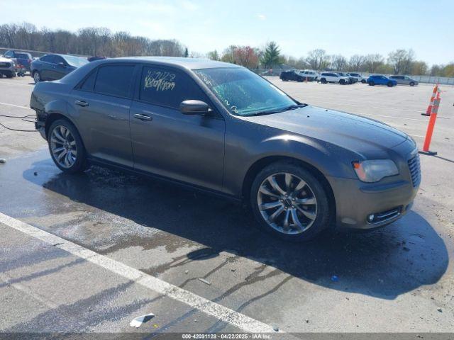  Salvage Chrysler 300