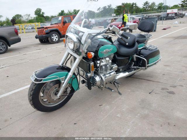 Salvage Honda Gl1500