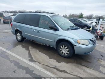  Salvage Chrysler Town & Country
