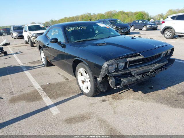  Salvage Dodge Challenger