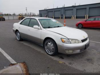  Salvage Lexus Es