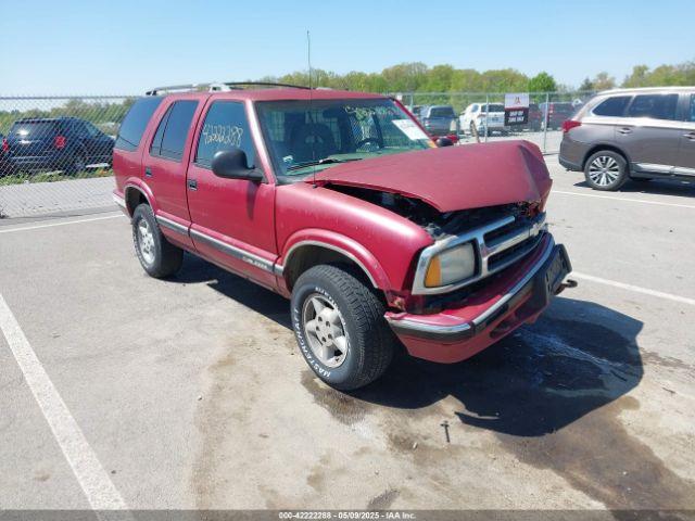  Salvage Chevrolet Blazer