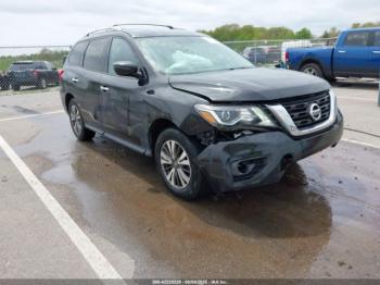  Salvage Nissan Pathfinder
