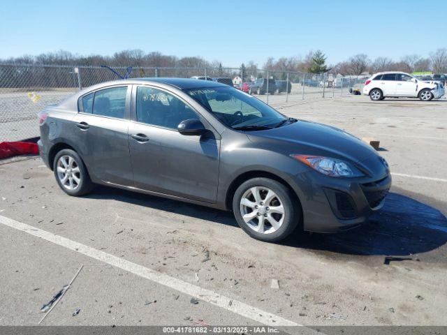  Salvage Mazda Mazda3