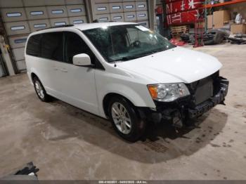  Salvage Dodge Grand Caravan