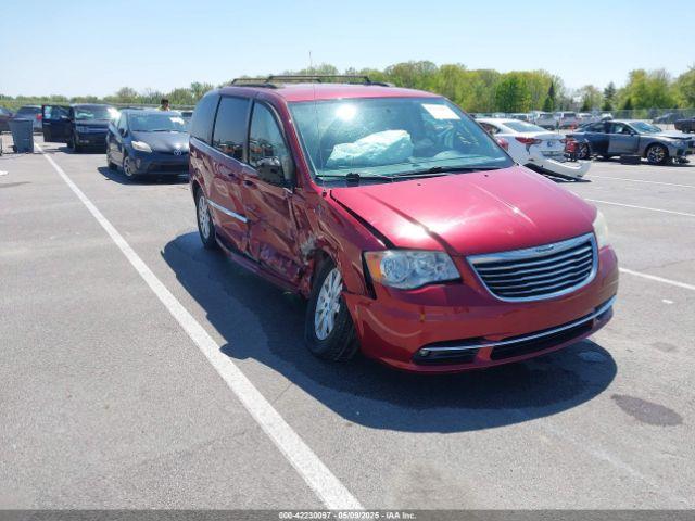  Salvage Chrysler Town & Country