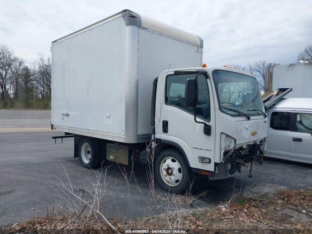  Salvage Chevrolet 4500xd Lcf Diesel