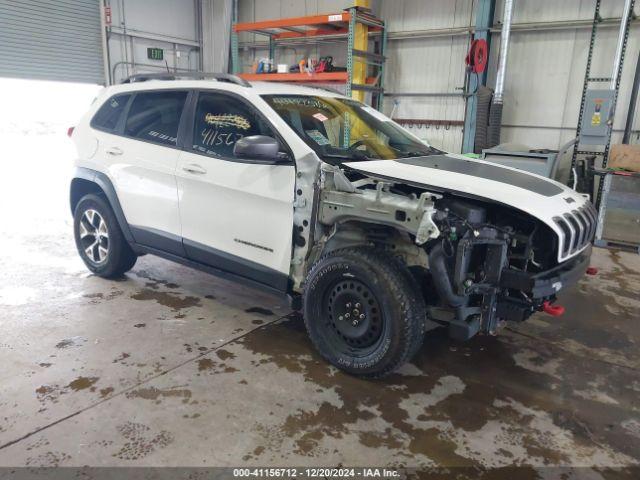  Salvage Jeep Cherokee