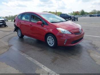  Salvage Toyota Prius v