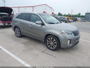  Salvage Kia Sorento