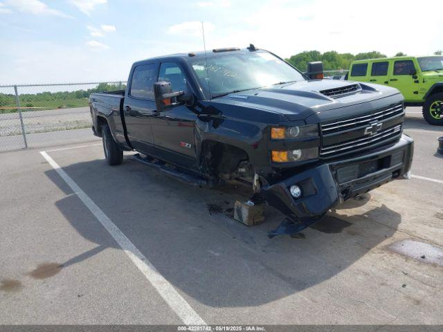  Salvage Chevrolet Silverado 2500