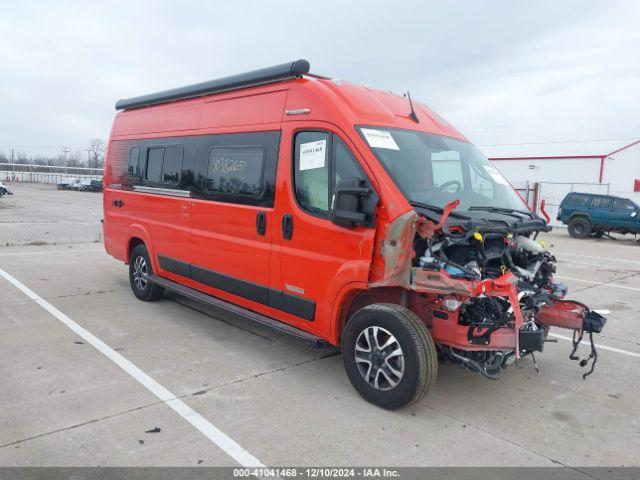 Salvage Winnebago Walk-in Van